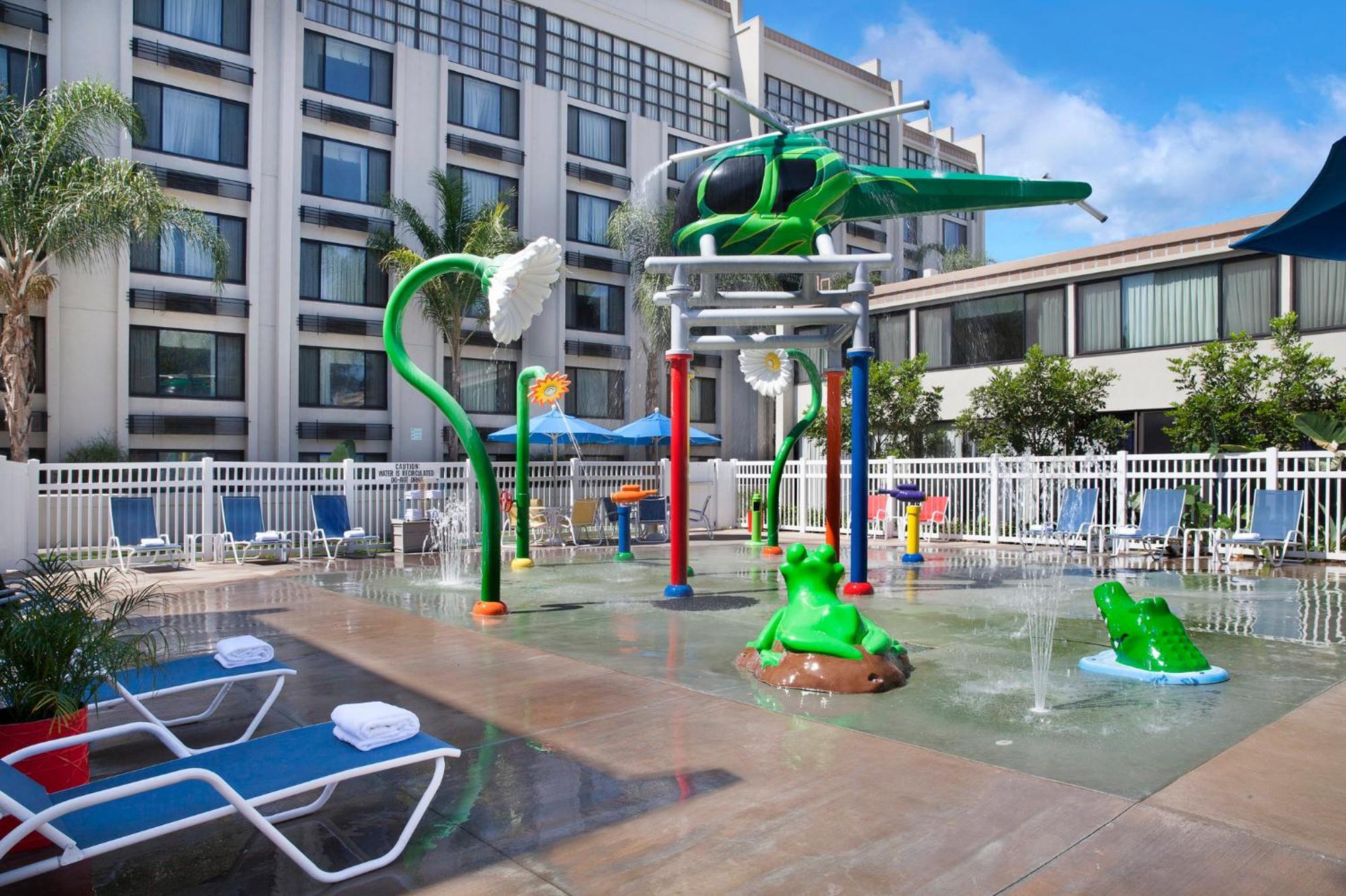 Holiday Inn Hotel&Suites Anaheim, an IHG Hotel Exterior foto